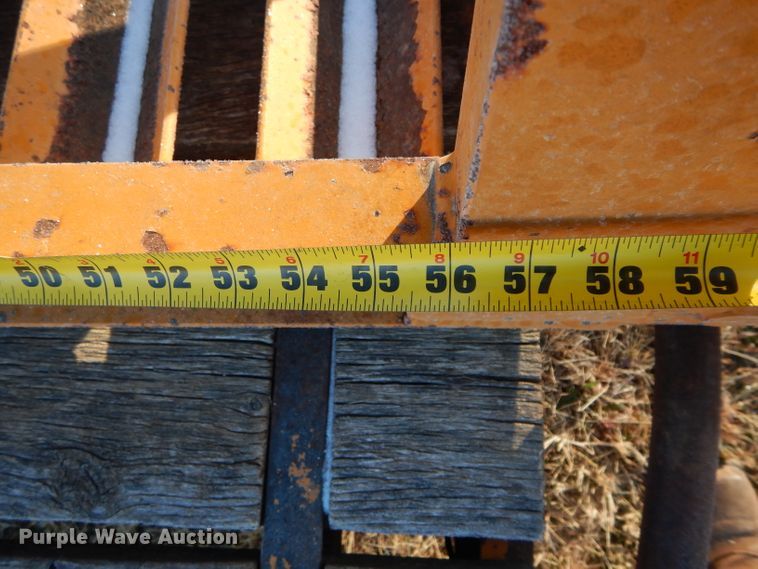 image for item GF9788 2006 Econoline equipment trailer