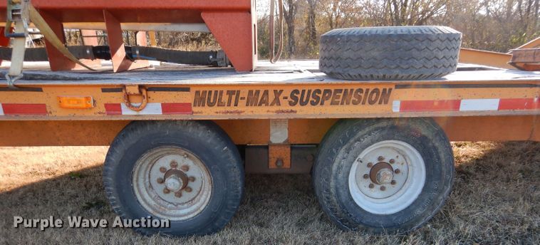 image for item GF9788 2006 Econoline equipment trailer