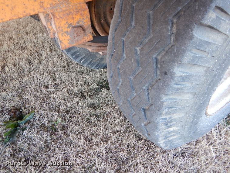 image for item GF9788 2006 Econoline equipment trailer