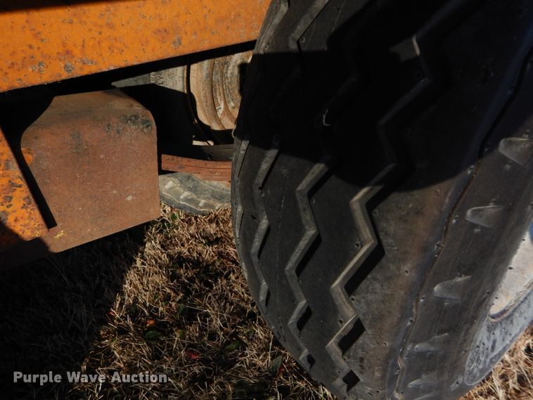 image for item GF9788 2006 Econoline equipment trailer