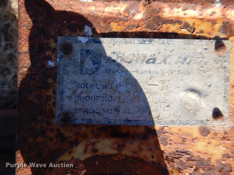 image for item GF9790 Dymax 6W-18 wheel compactor