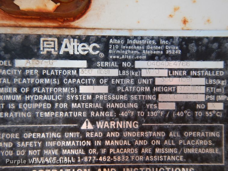 image for item GI9328 2004 Ford F550 Super Duty bucket truck