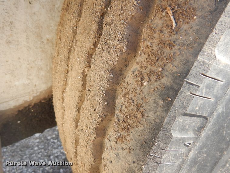 image for item GI9331 1993 Hogg And Davis