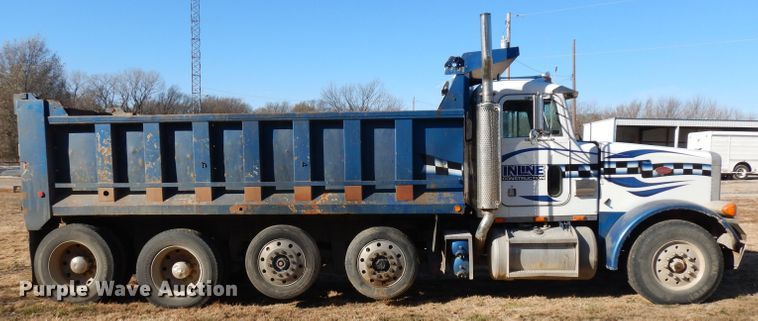 image for item GJ9086 1992 Peterbilt 378 dump truck