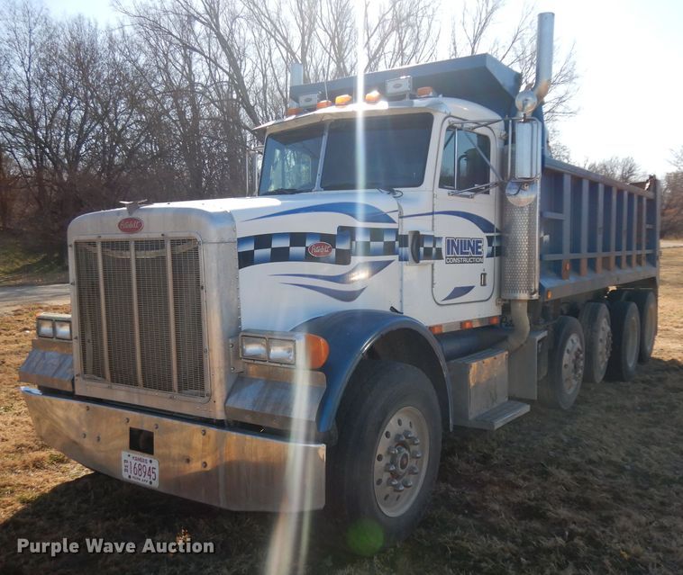 image for item GJ9086 1992 Peterbilt 378 dump truck