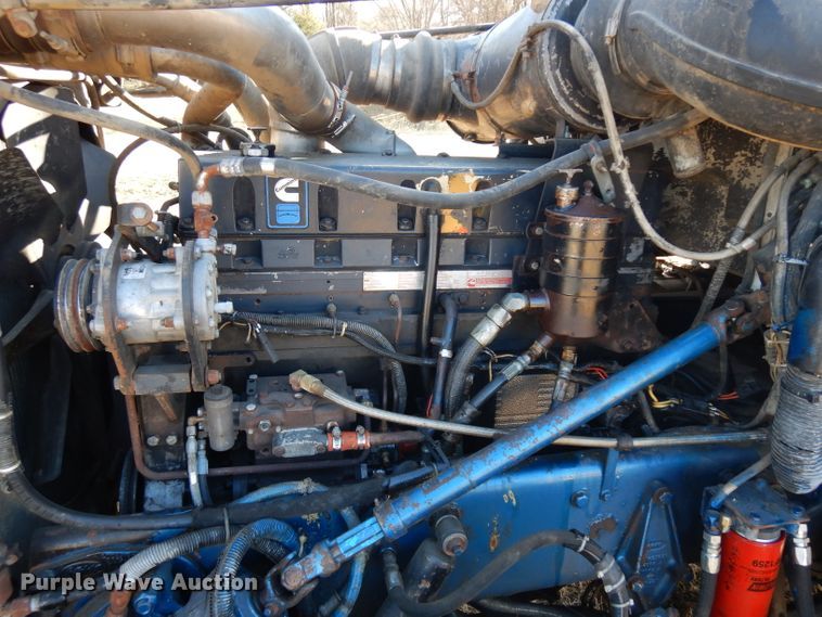 image for item GJ9086 1992 Peterbilt 378 dump truck