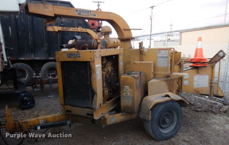 image for item GJ9133 Bandit 200XP wood chipper