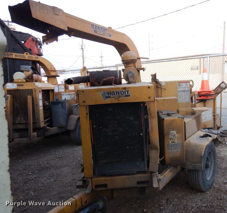 image for item GJ9133 Bandit 200XP wood chipper