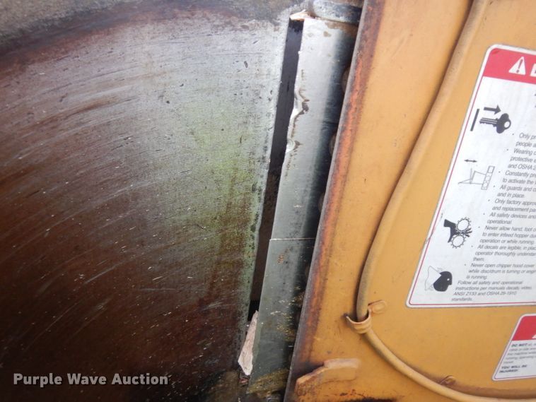 image for item GJ9133 Bandit 200XP wood chipper