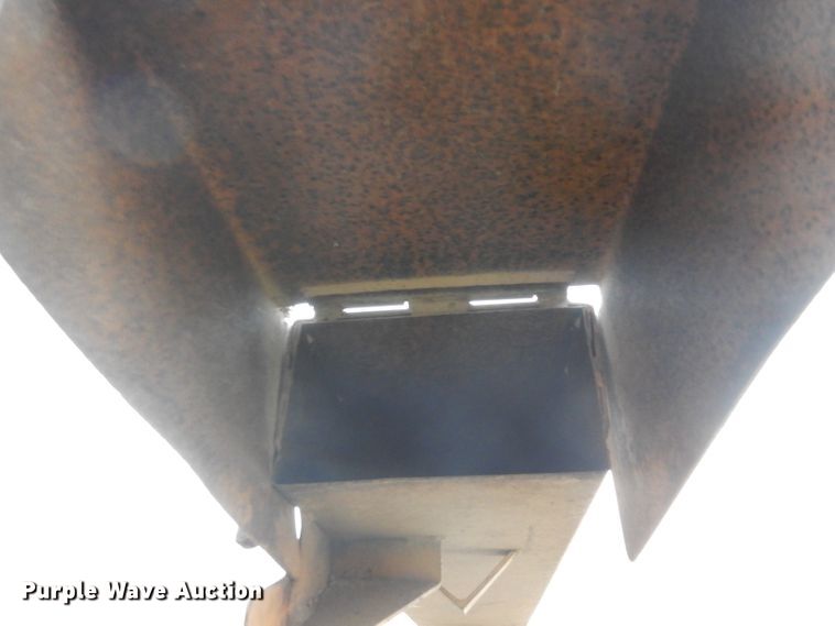 image for item GJ9133 Bandit 200XP wood chipper