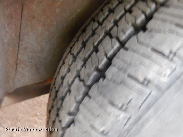 image for item GJ9133 Bandit 200XP wood chipper