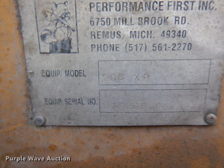 image for item GJ9133 Bandit 200XP wood chipper