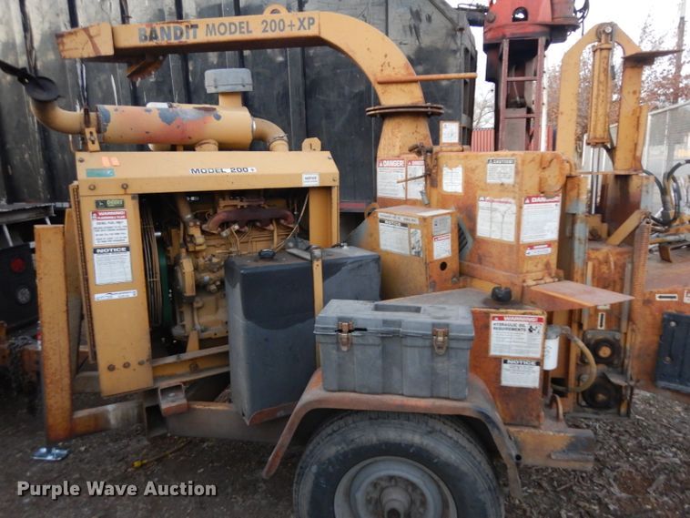 image for item GJ9134 Brush Bandit 200TXP wood chipper