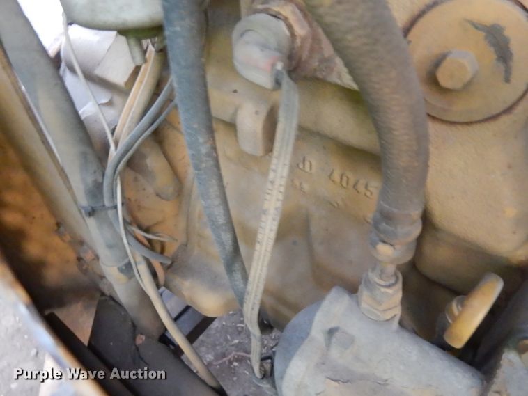 image for item GJ9134 Brush Bandit 200TXP wood chipper