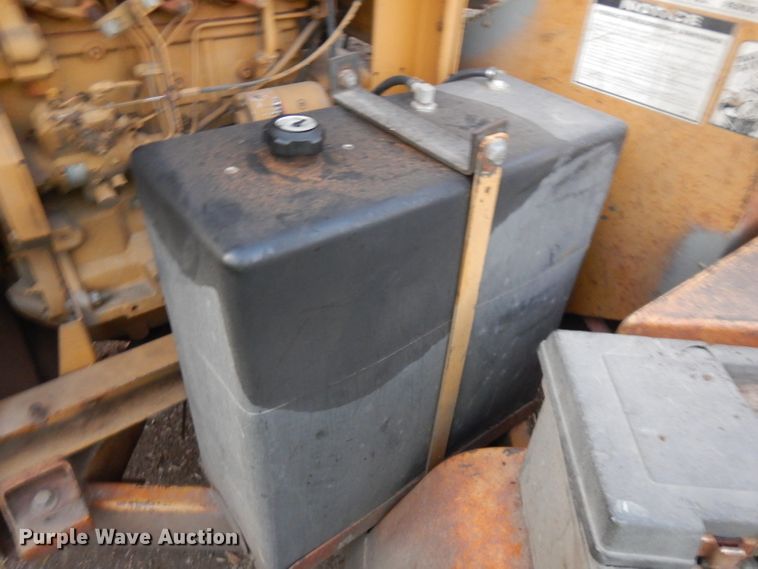 image for item GJ9134 Brush Bandit 200TXP wood chipper