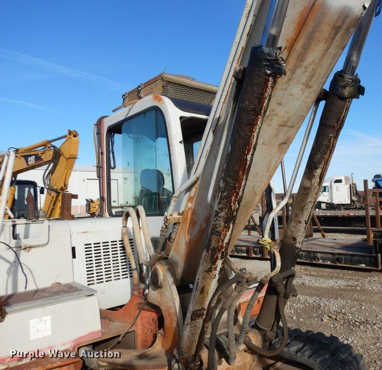 image for item GJ9157 1997 Takeuchi TB070 mini excavator