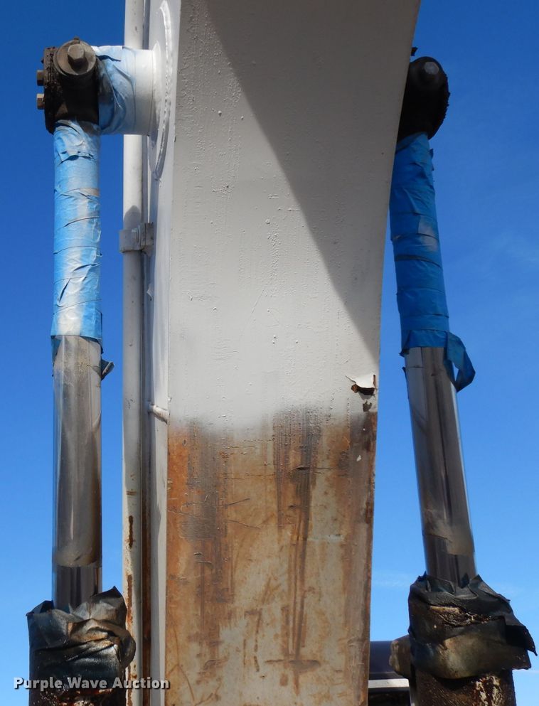 image for item GJ9157 1997 Takeuchi TB070 mini excavator