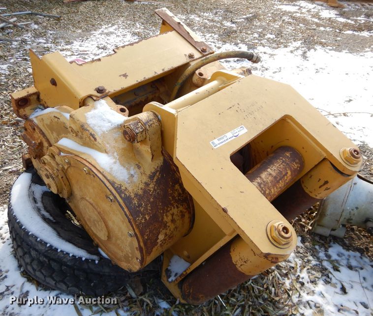 image for item GJ9986 Paccar PA55 winch