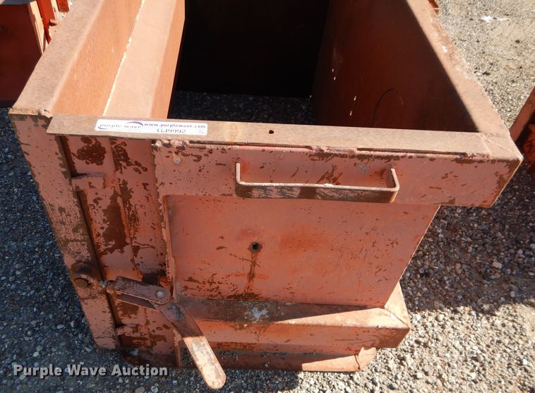 image for item GJ9992 Approximately 10 Design Pro, Inc. concrete block forms