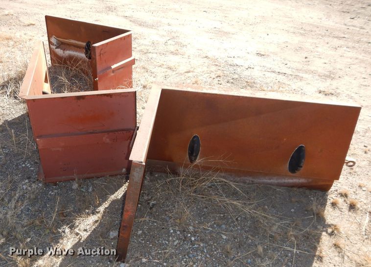 image for item GJ9992 Approximately 10 Design Pro, Inc. concrete block forms