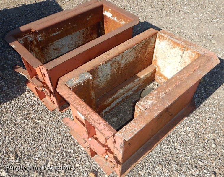 image for item GJ9992 Approximately 10 Design Pro, Inc. concrete block forms