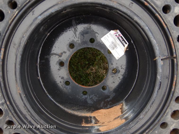 image for item FK9900 (4) 32.5x15-16 tires and wheels