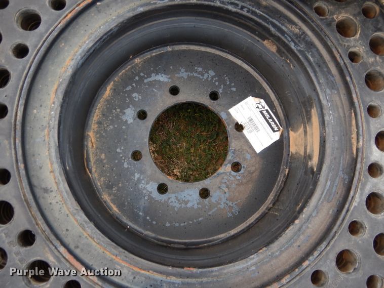 image for item FK9900 (4) 32.5x15-16 tires and wheels