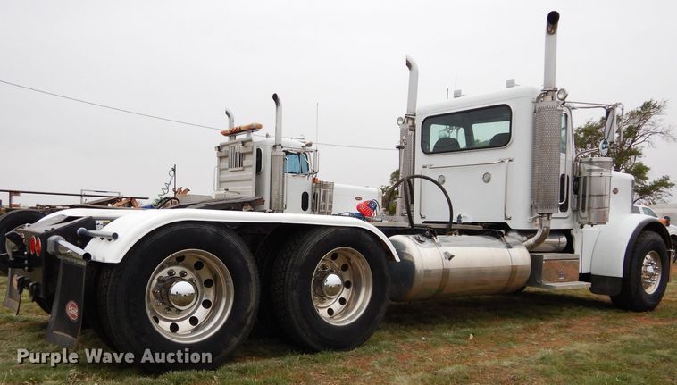 image for item FK9907 2007 Peterbilt 379 EXHD semi truck
