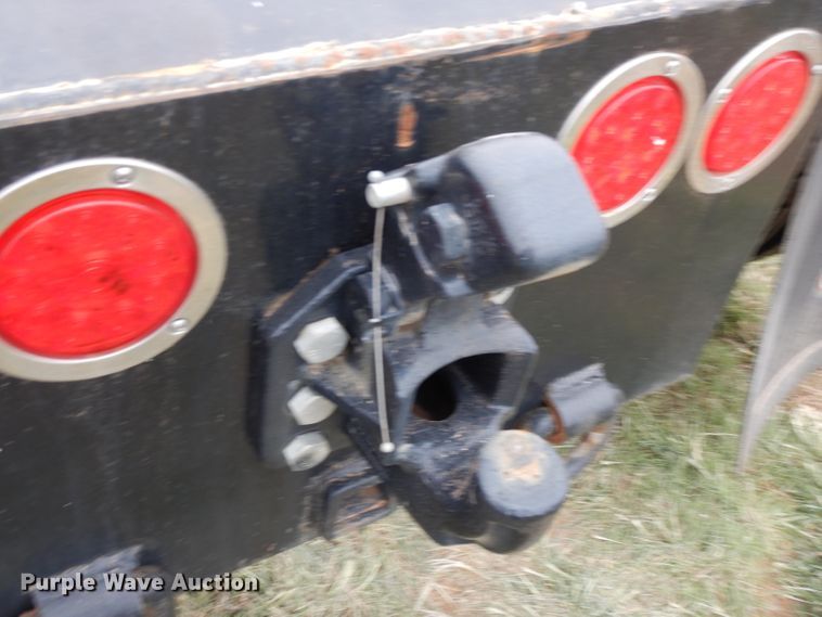 image for item FK9907 2007 Peterbilt 379 EXHD semi truck