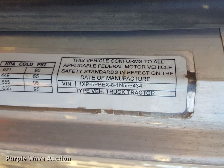 image for item FK9908 2001 Peterbilt 379 EXHD semi truck