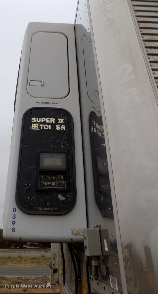 image for item FK9911 2000 Utility Trailers refrigerated van trailer