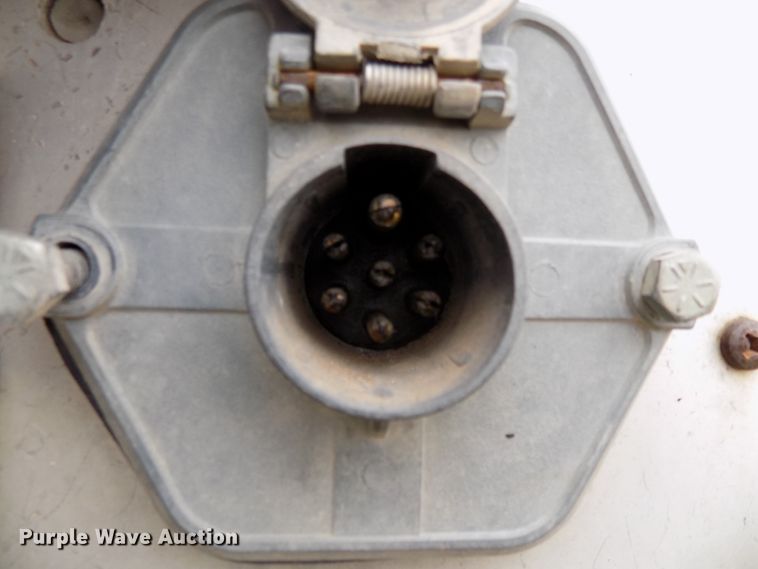 image for item FK9911 2000 Utility Trailers refrigerated van trailer