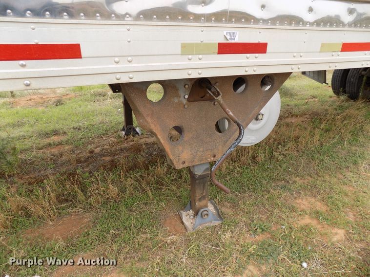 image for item FK9911 2000 Utility Trailers refrigerated van trailer