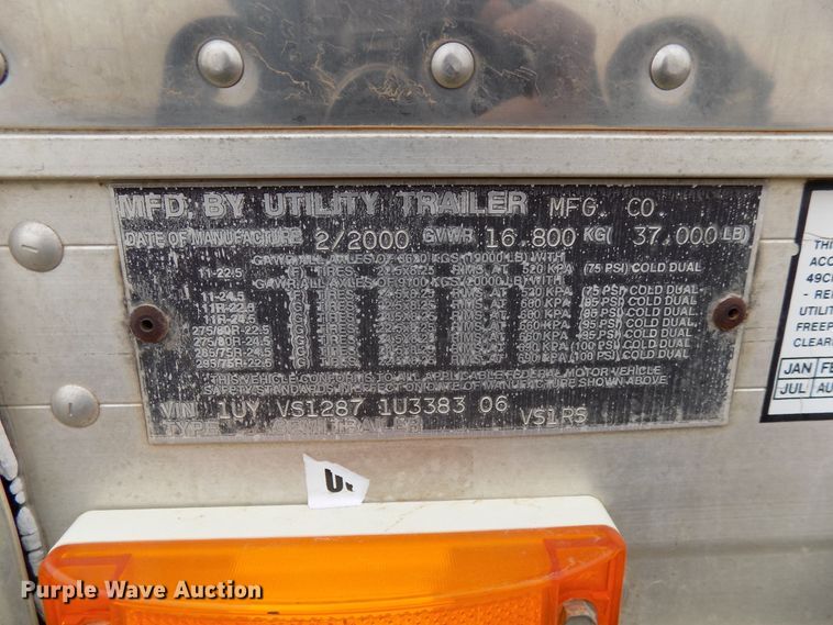 image for item FK9911 2000 Utility Trailers refrigerated van trailer