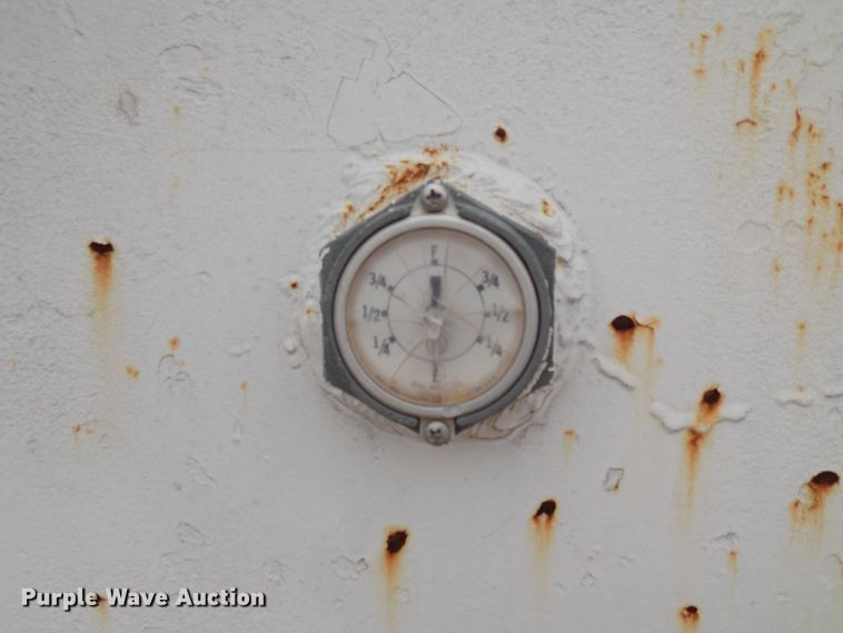 image for item FK9914 Bulk fuel tank