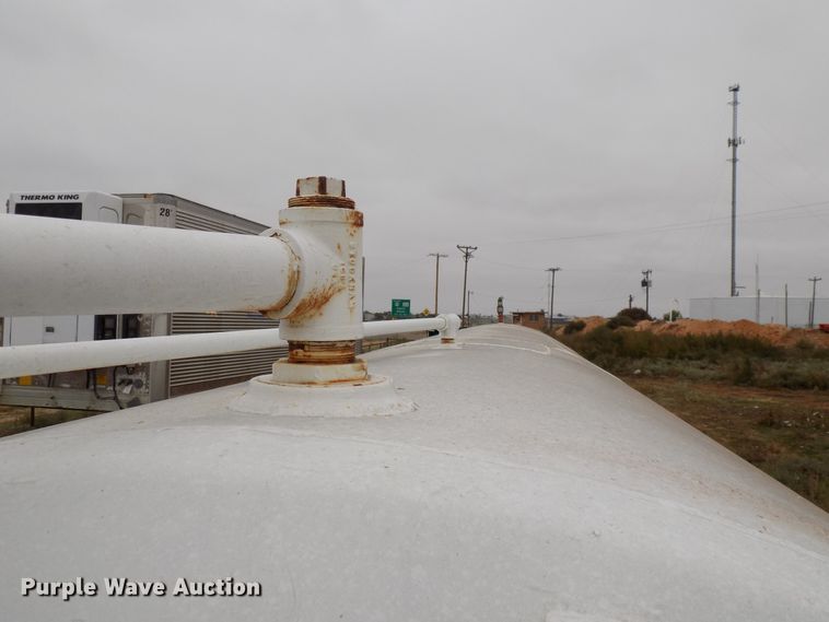 image for item FK9914 Bulk fuel tank