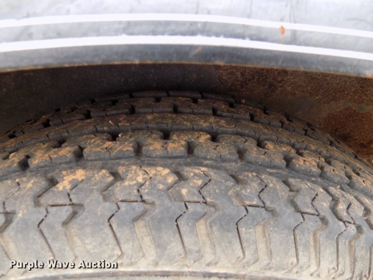 image for item FK9915 2009 Load Trail utility trailer