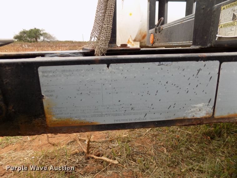 image for item FK9915 2009 Load Trail utility trailer