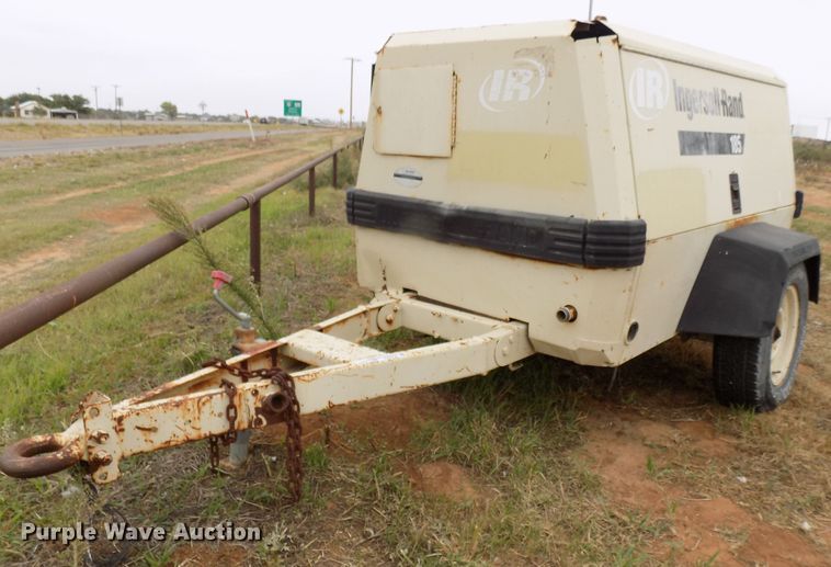 image for item FK9916 1999 Ingersoll Rand P185WJD air compressor