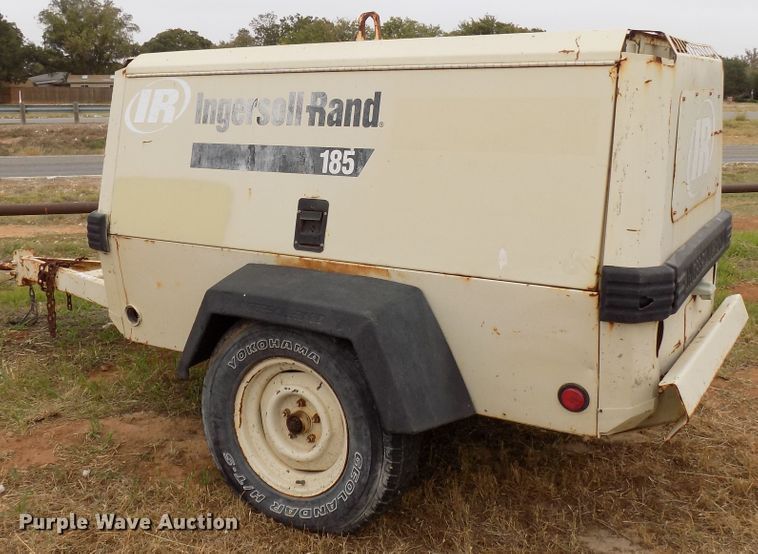 image for item FK9916 1999 Ingersoll Rand P185WJD air compressor