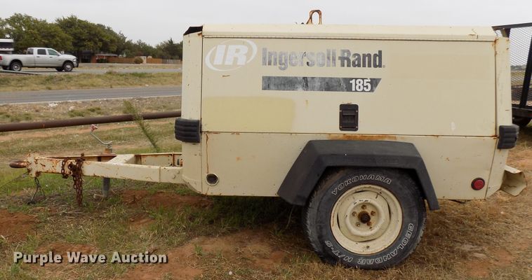 image for item FK9916 1999 Ingersoll Rand P185WJD air compressor