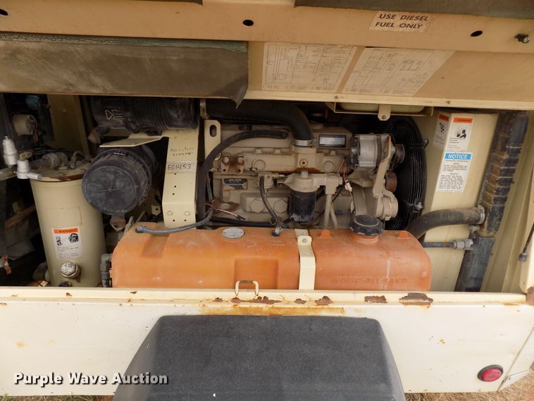 image for item FK9916 1999 Ingersoll Rand P185WJD air compressor