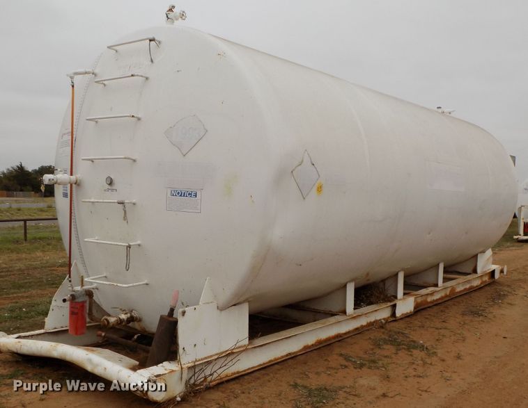 image for item FK9917 Bulk fuel tank