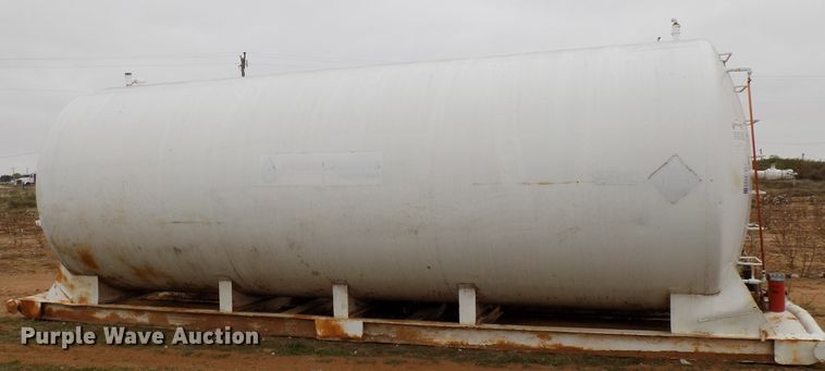 image for item FK9917 Bulk fuel tank