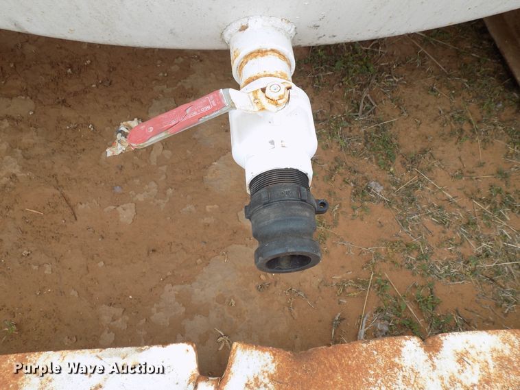 image for item FK9917 Bulk fuel tank