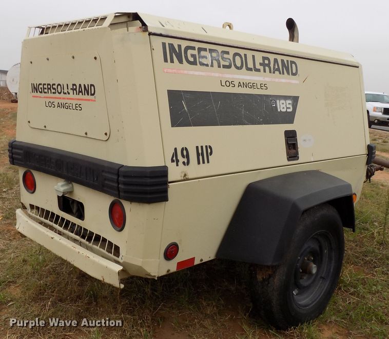 image for item FK9918 1999 Ingersoll Rand P185JD air compressor