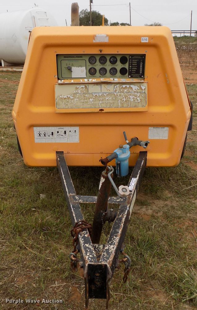 image for item FK9919 1994 Ingersoll Rand P185DWJD air compressor