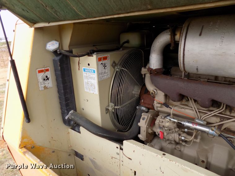 image for item FK9919 1994 Ingersoll Rand P185DWJD air compressor