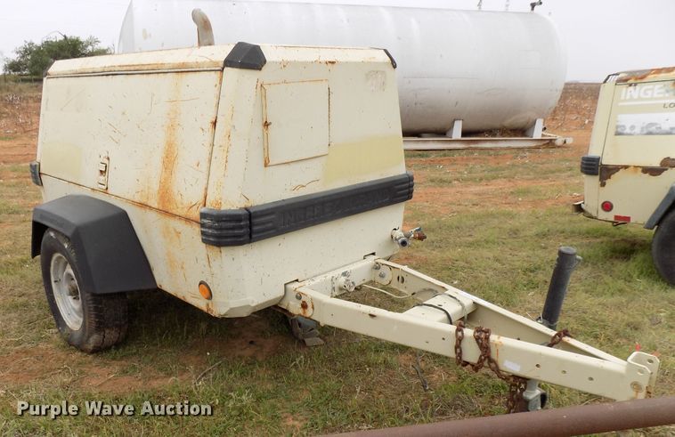 image for item FK9920 1999 Ingersoll Rand XP185WJD air compressor