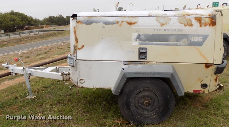 image for item FK9921 1999 Ingersoll Rand P185JD air compressor